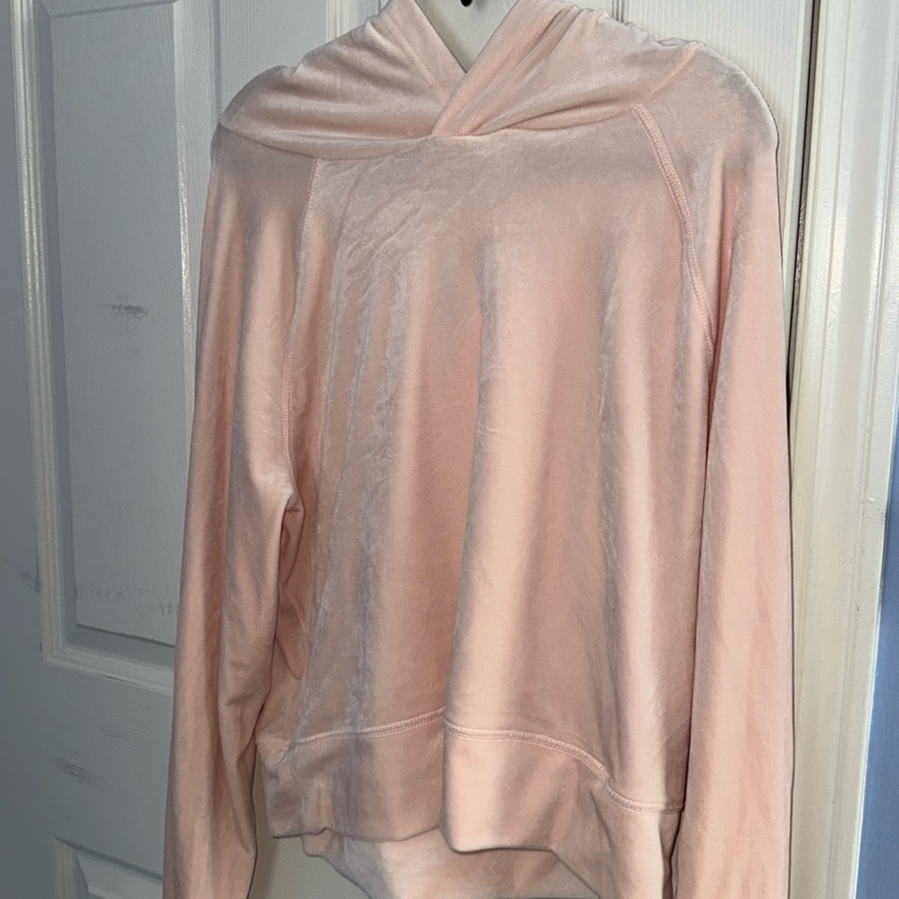 size large, soft and cozy, crushed velvet, light, pink, baby pink, crop hoodie